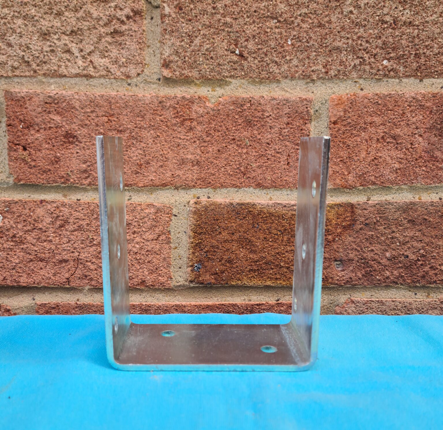 4 Foot Line Fence Post Heavy Duty Galvanised Post Fence Foot Anchor – U ...