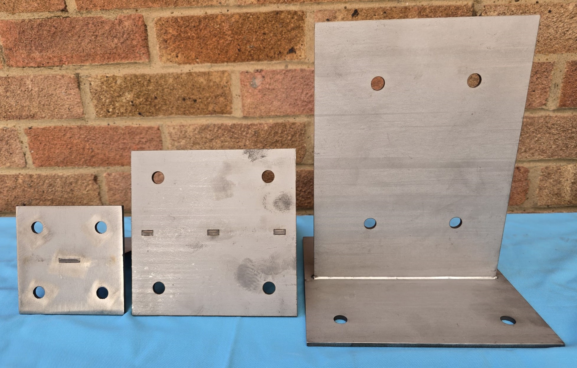 STAINLESS STEEL T BLADE BOLT DOWN POST SUPPORT, TIMBER CONNECTOR/CONCEALED BASE - Image 8